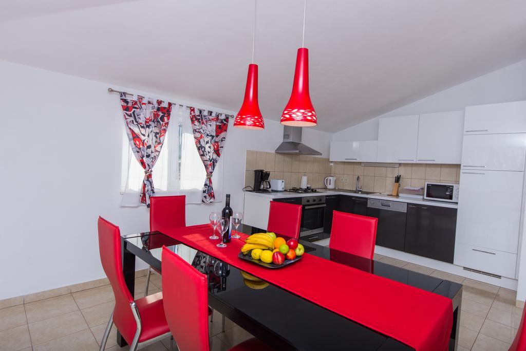 Apartments Barba Trogir Exterior foto